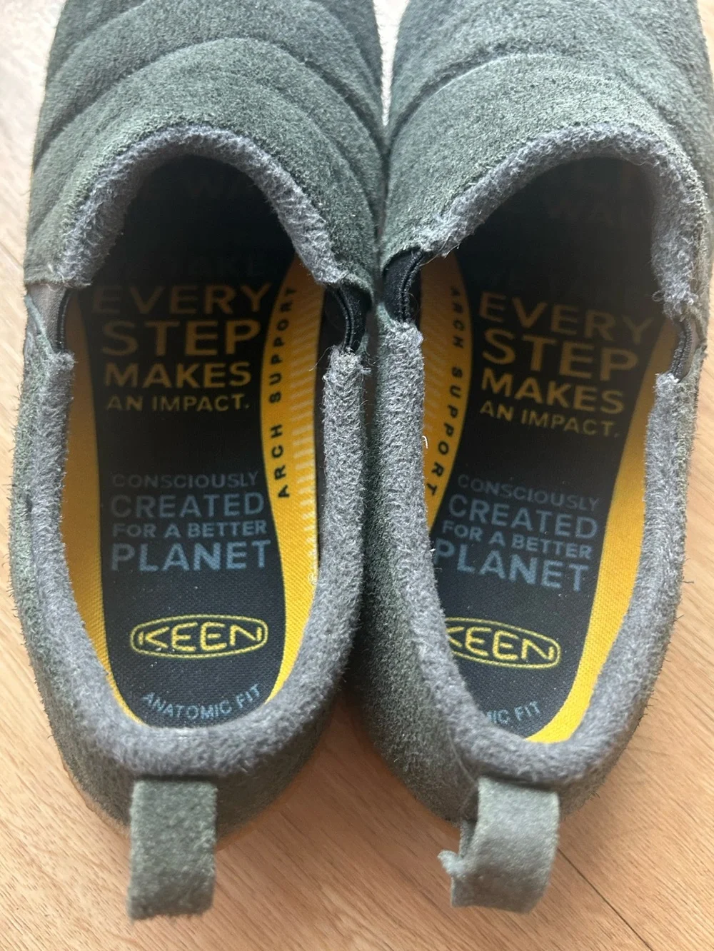 Keen Howser Harvest Suede Slip-On Mocs Shoes Gray Black Sz 13 Upcycled Leather